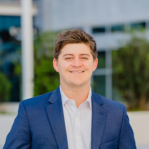 Alex Willer Headshot