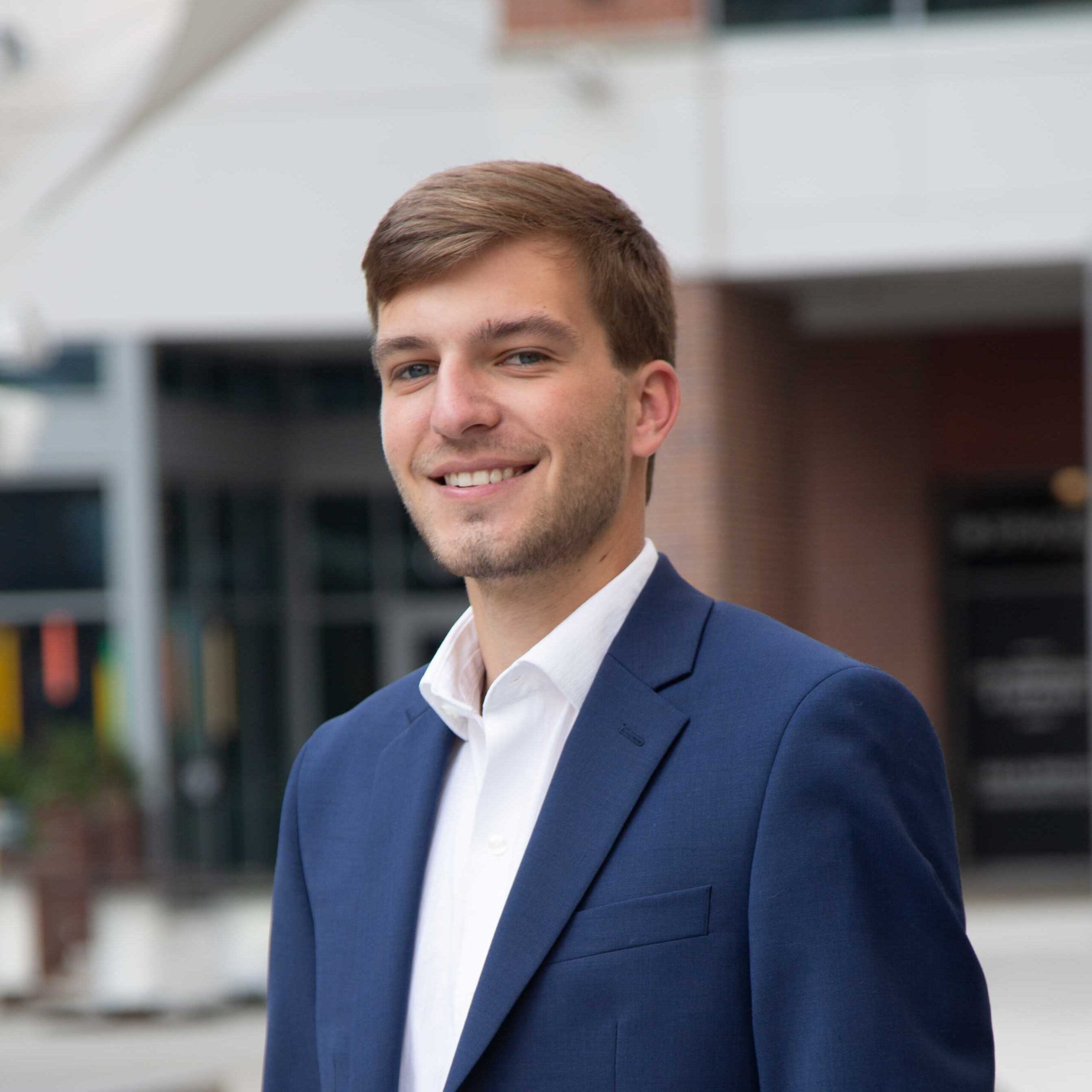Andrew Carter Headshot